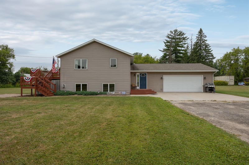 307 Colleen St SE, Remer, MN 56672