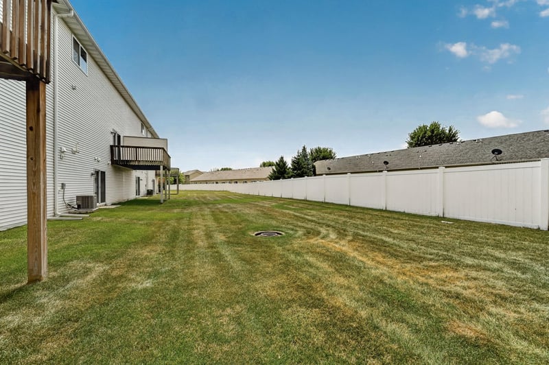 5198 Foxfield Dr NW, Rochester, MN 55901