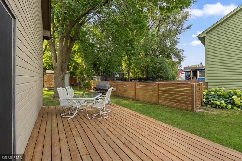 1649 Ashbury Pl, Eagan, MN 55122