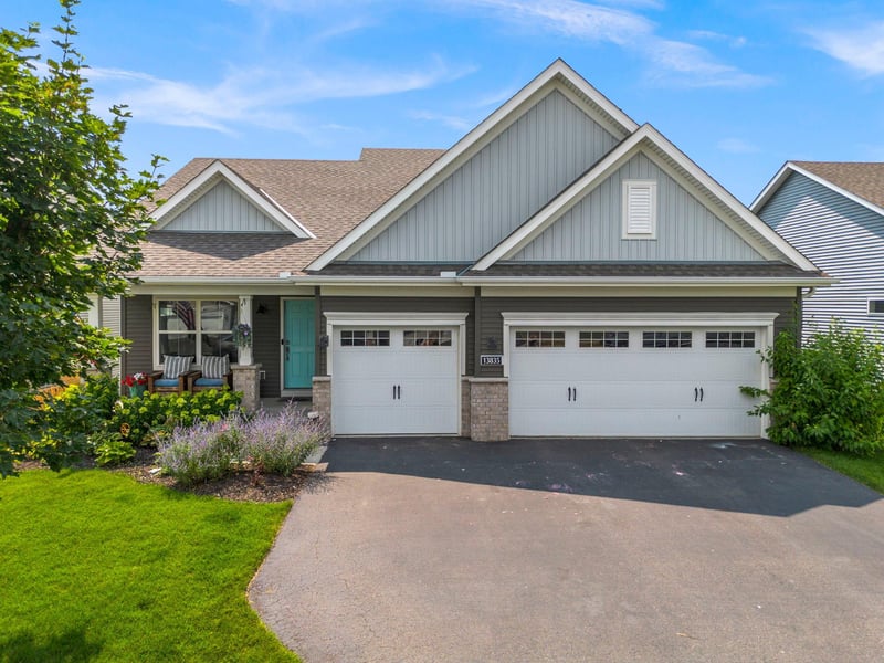 13835 Adelle Ave, Rosemount, MN 55068