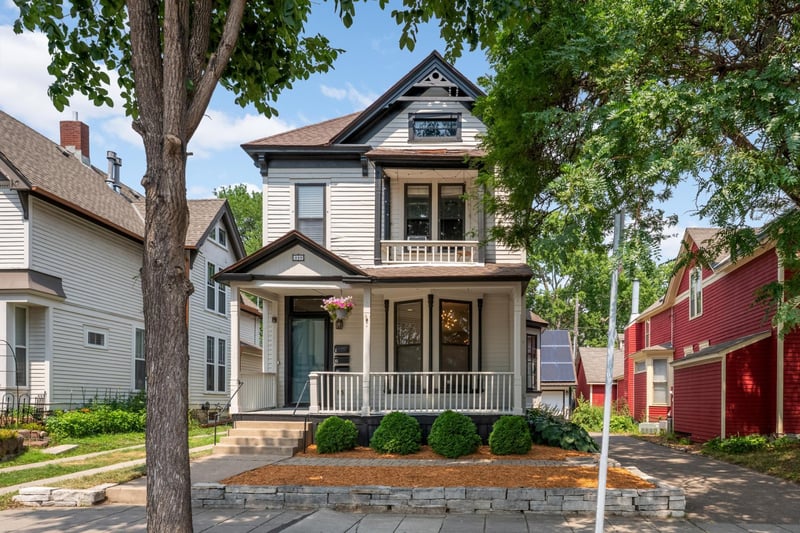 449 Selby Ave, Saint Paul, MN 55102