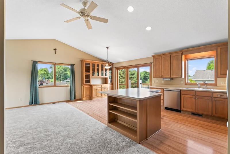 23308 Ivywood St NW, Saint Francis, MN 55070