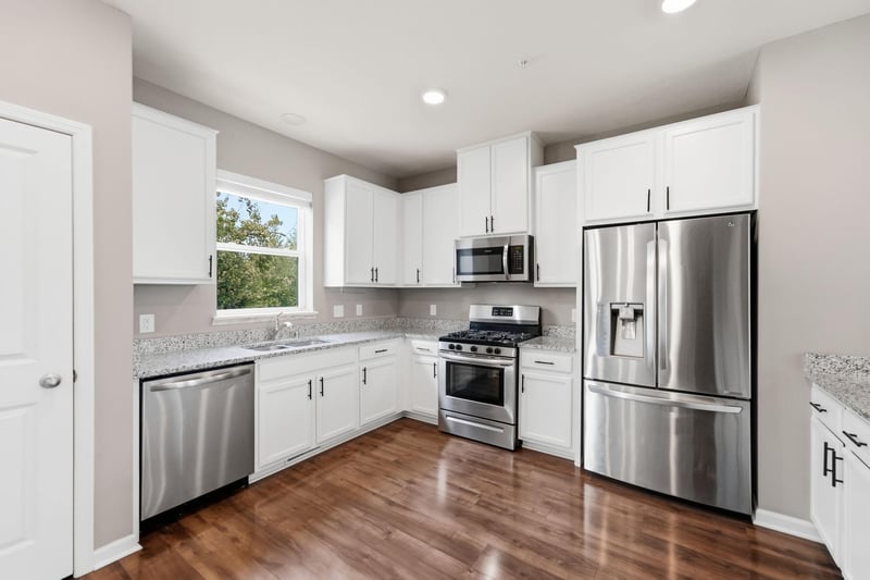 9669 Olive Ln N, Maple Grove, MN 55311