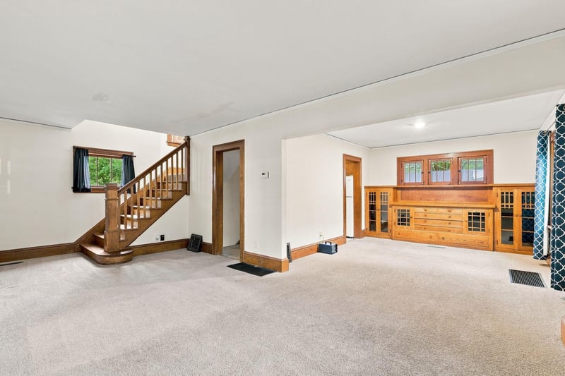 1019 Sherburne Ave, Saint Paul, MN 55104