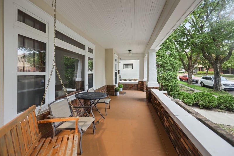 227 E Pearl St, Owatonna, MN 55060