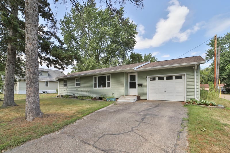 505 G St NE, Brainerd, MN 56401