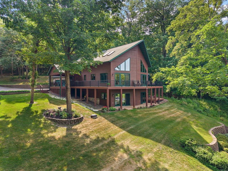 1383A Bay View Dr, Saint Croix Falls, WI 54024