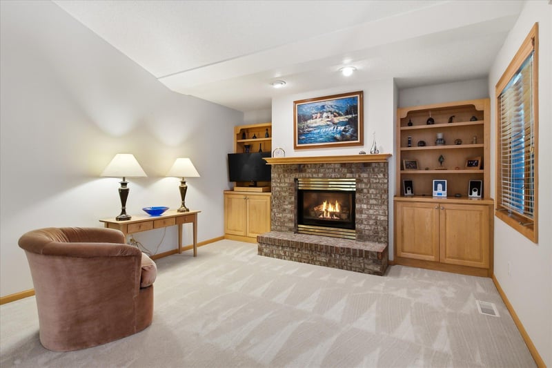 11137 Wyoming Rd S, Bloomington, MN 55438