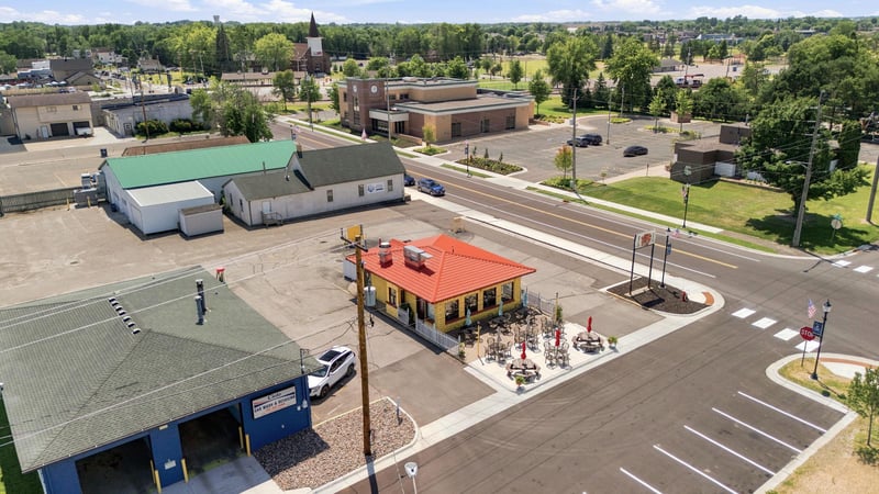 5986 Main Ave NE, Albertville, MN 55301