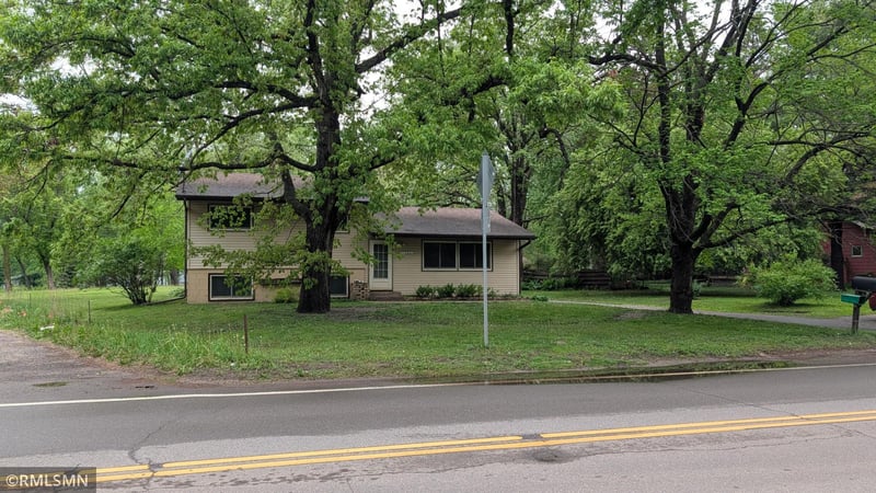 5307 Hugo Rd, White Bear Lake, MN 55110