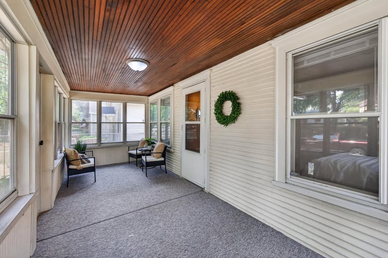 3643 Queen Ave N, Minneapolis, MN 55412