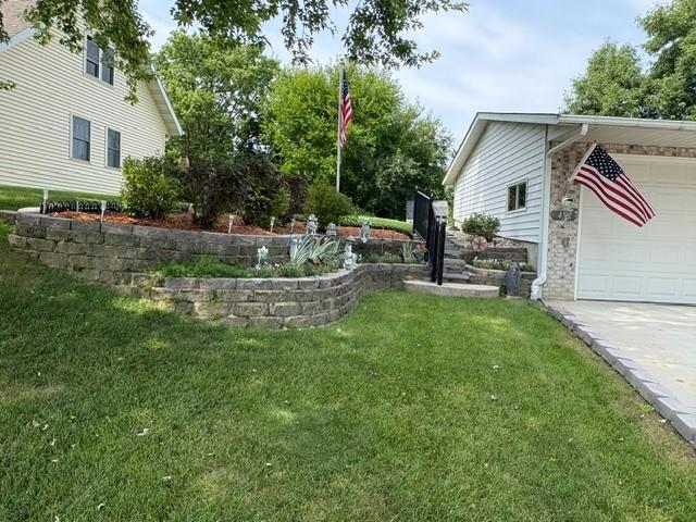 452 Kouwe St NW, Hutchinson, MN 55350