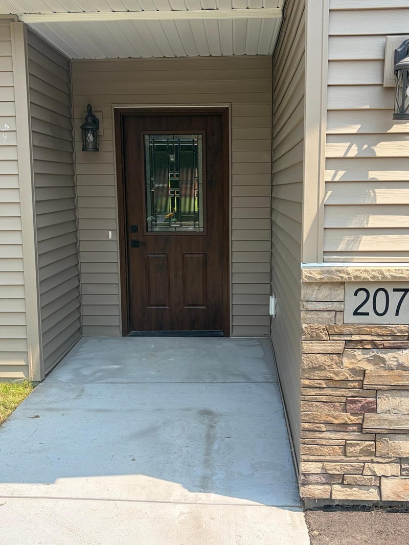 2075 Langston Ln NE, Saint Michael, MN 55376