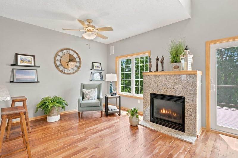 1971 Andrew Ct, Chanhassen, MN 55317