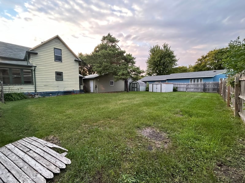 309 4th St W, Thief River Falls, MN 56701