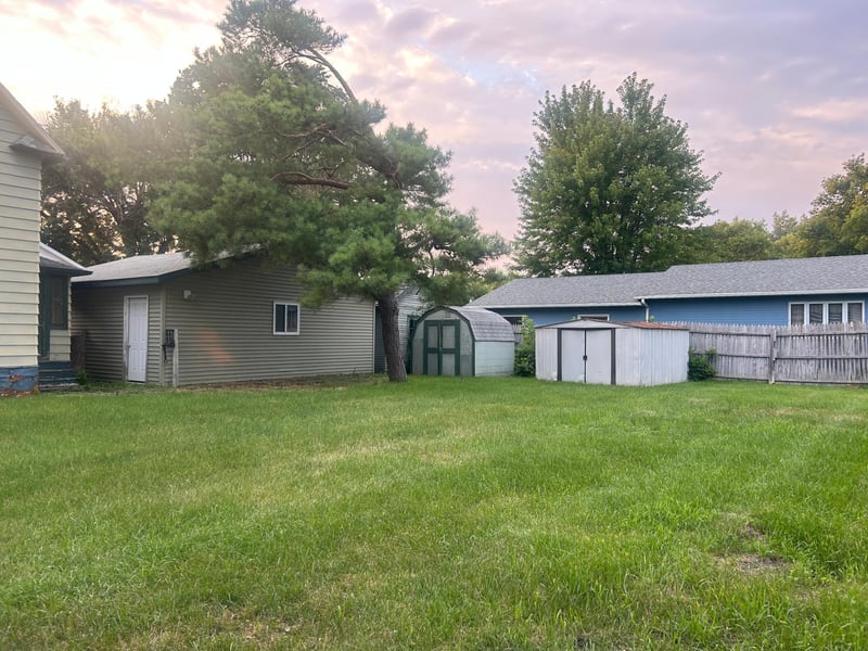 309 4th St W, Thief River Falls, MN 56701