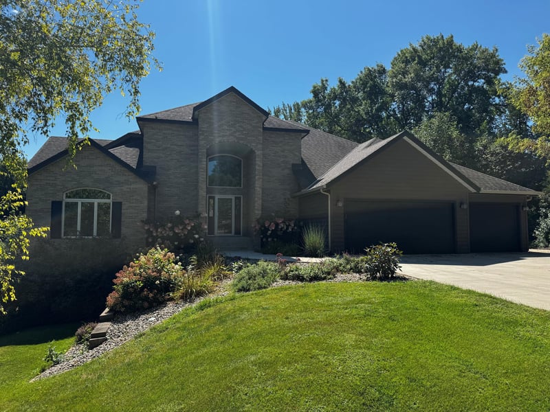 20404 205th Ct, Hutchinson, MN 55350