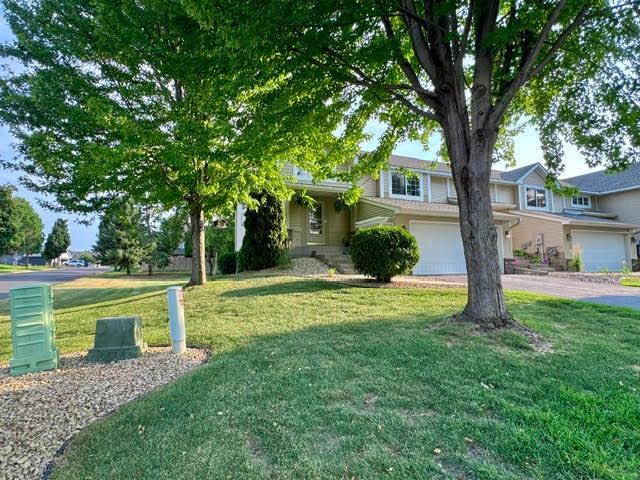 701 S Oaks Dr, Hastings, MN 55033