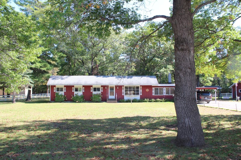616 Nelson St N, Grantsburg, WI 54840