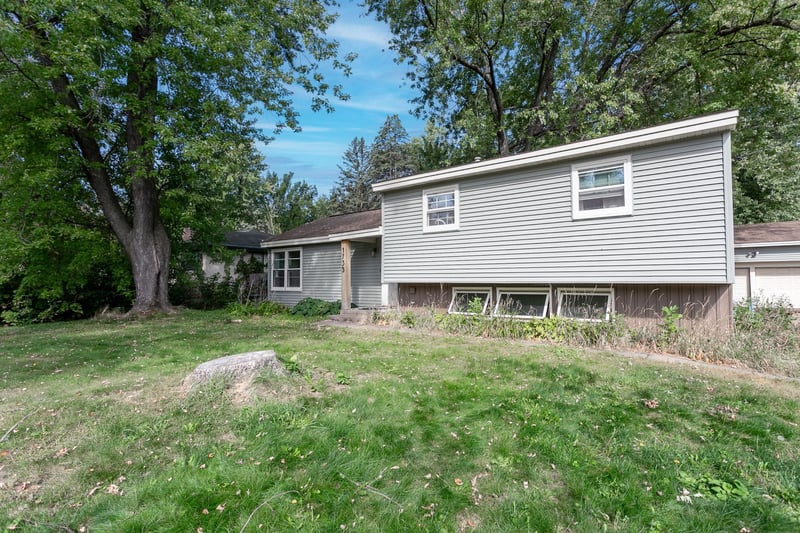 1735 Birch Lake Ave, White Bear Lake, MN 55110
