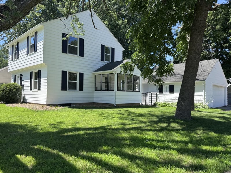 1600 4th Ave SW, Austin, MN 55912