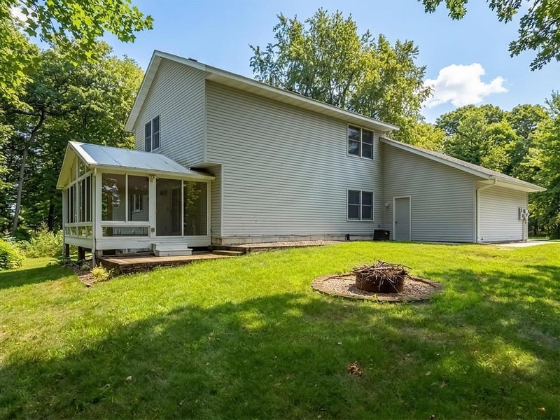 20332 Austin St NE, East Bethel, MN 55011