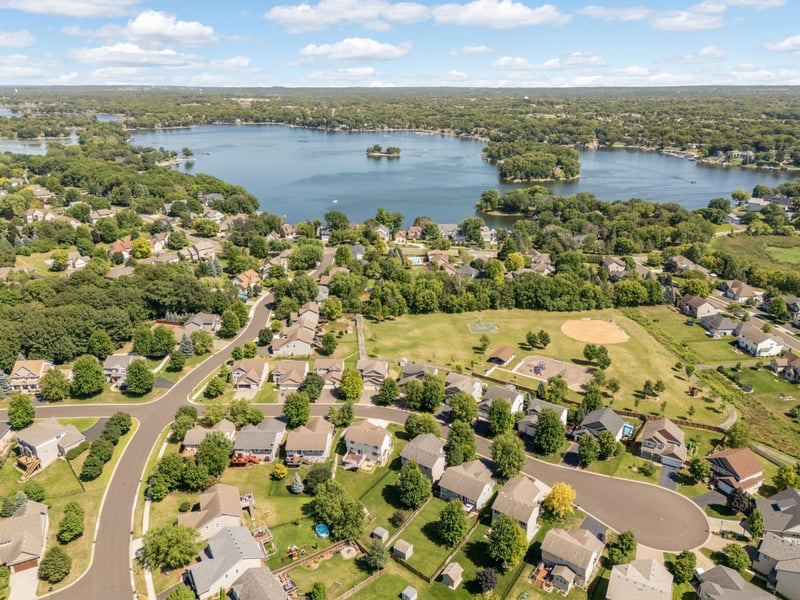 16280 Tahinka Ct NW, Prior Lake, MN 55372