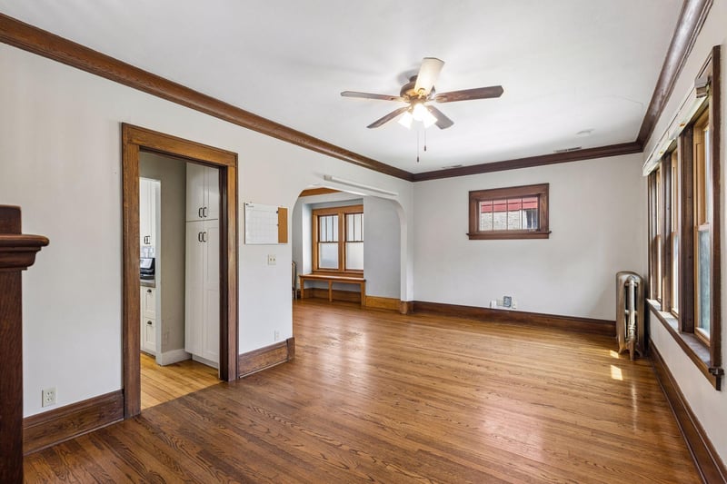611 Pascal St N, Saint Paul, MN 55104