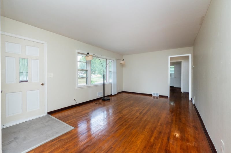 632 113th Ave NW, Coon Rapids, MN 55448