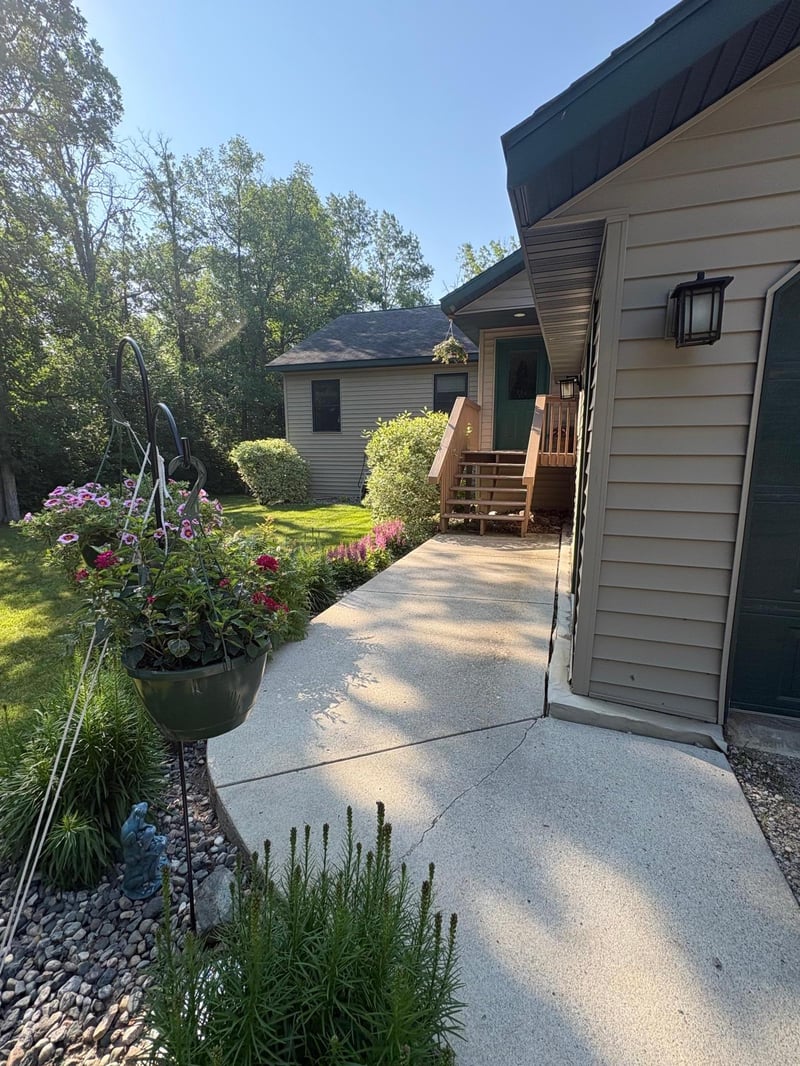 3914 Alder St NE, Bemidji, MN 56601