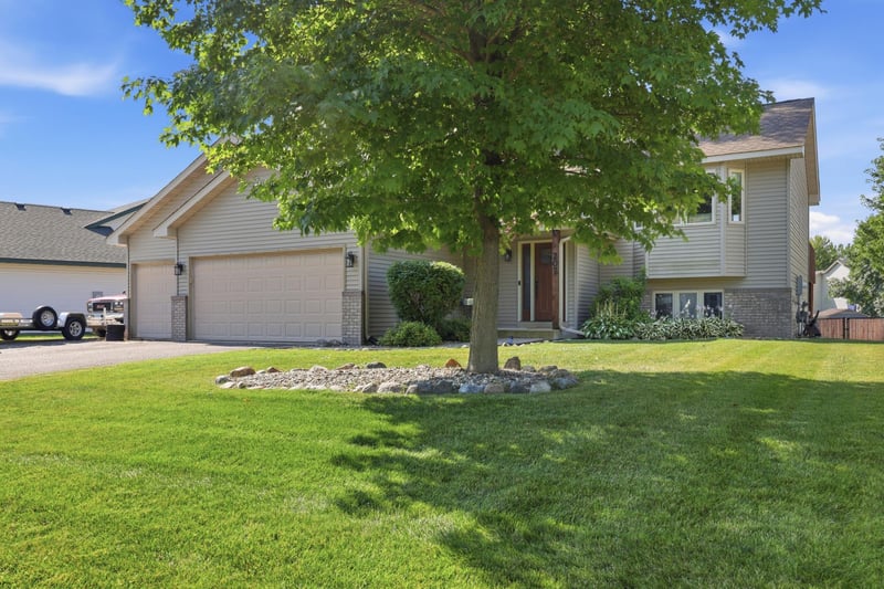 207 Dresden Alcove, Waverly, MN 55390