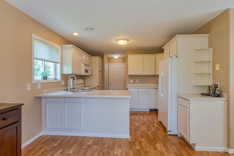 738 33rd St NW, Bemidji, MN 56601