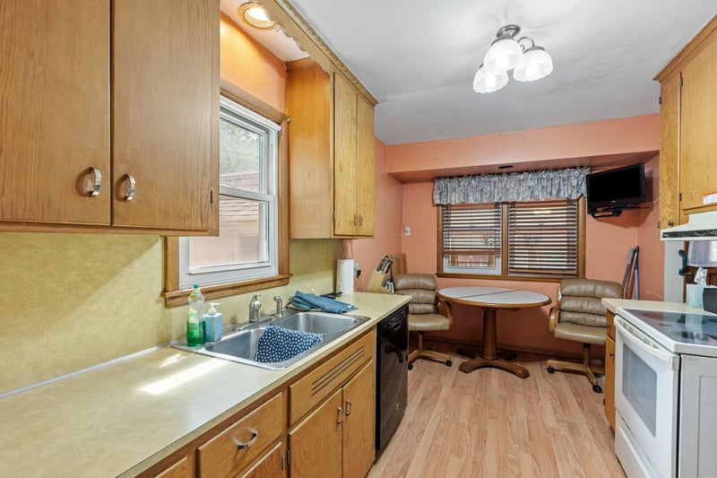 7508 Washburn Ave S, Richfield, MN 55423