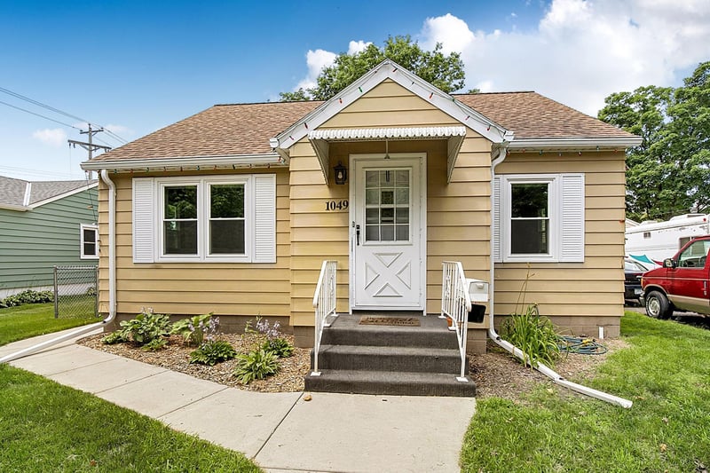 1049 16th Ave S, Saint Cloud, MN 56301