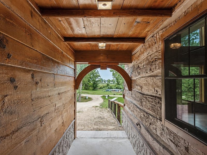 1103 Terrasol Ln, Kasota, MN 56050