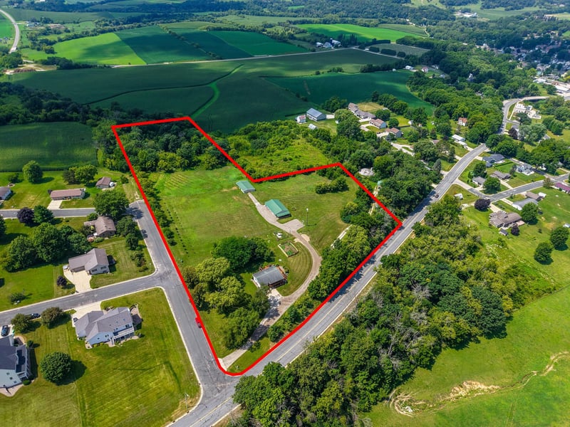 1015 Ridge Rd S, Preston, MN 55965