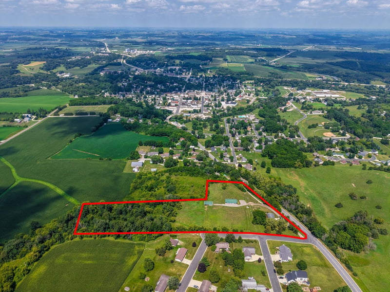 1015 Ridge Rd S, Preston, MN 55965