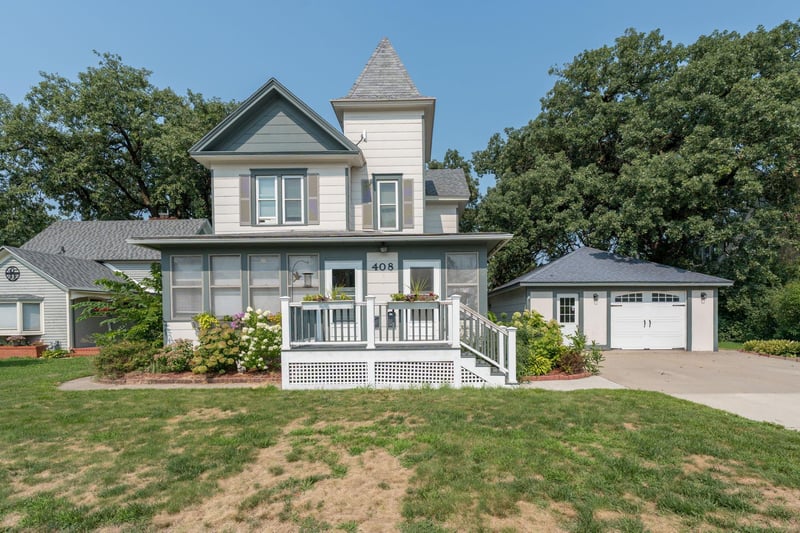 408 S Main St, Le Sueur, MN 56058