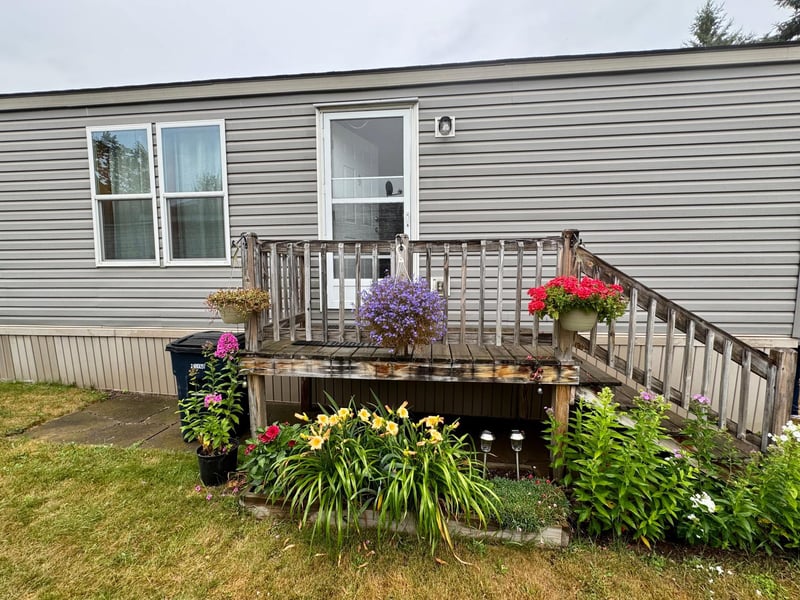 27 Hillside Ter, Moose Lake, MN 55767