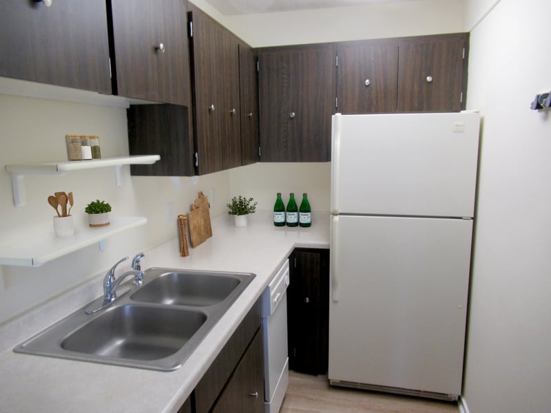 4100 Parklawn Ave #218, Edina, MN 55435