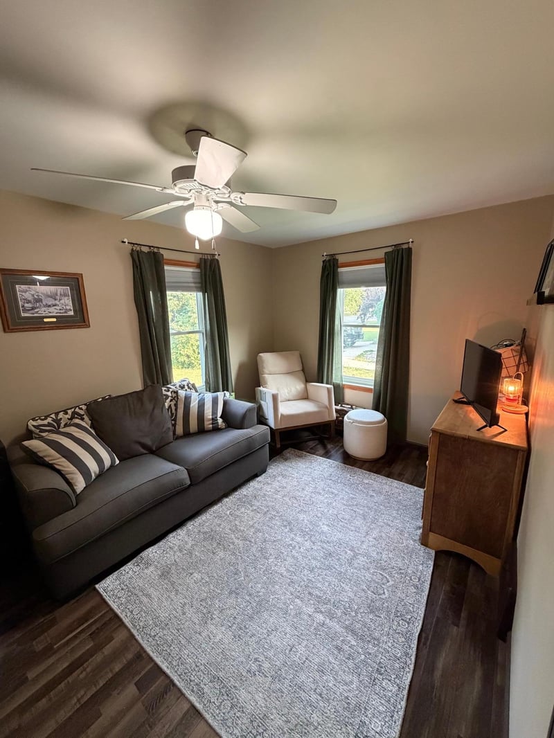 1209 Arnold Ave N, Thief River Falls, MN 56701