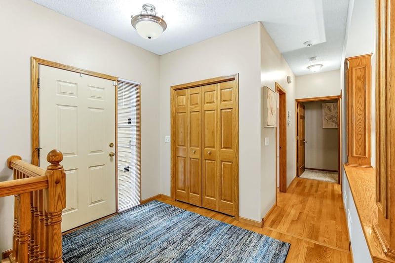 1332 126th Ave NW, Coon Rapids, MN 55448