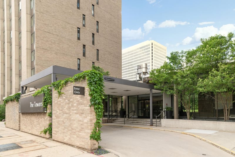 19 S 1st St #B1904, Minneapolis, MN 55401