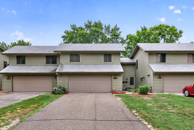 6025 79th Ave N, Brooklyn Park, MN 55443