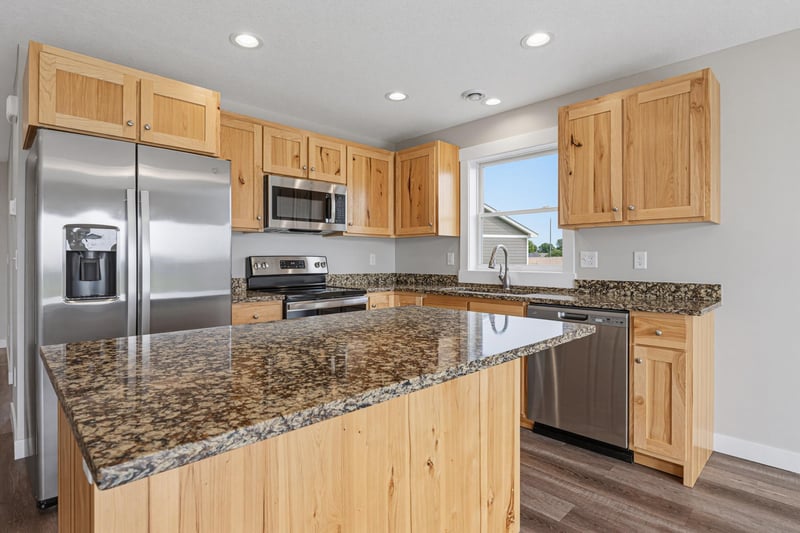 103 Spirit Pa NW, Arlington, MN 55307