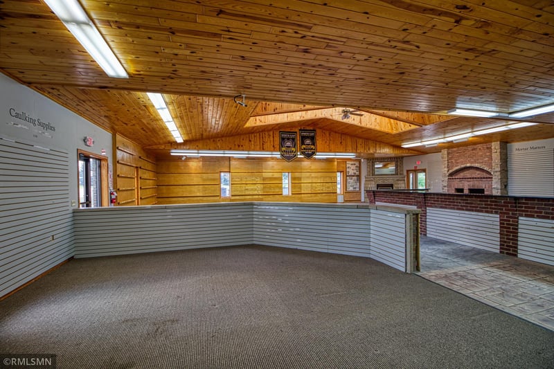 12785 Elk Lake Rd NW, Elk River, MN 55330