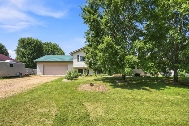 307 N East Ave, Dresser, WI 54009