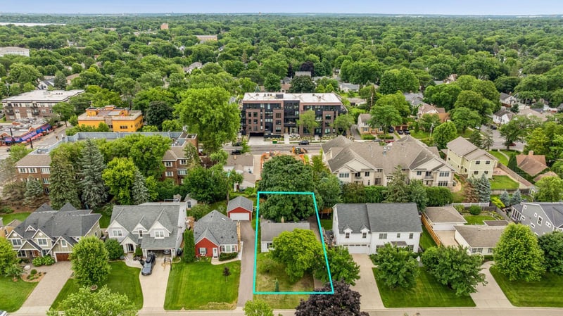 5121 Gorgas Ave, Edina, MN 55424