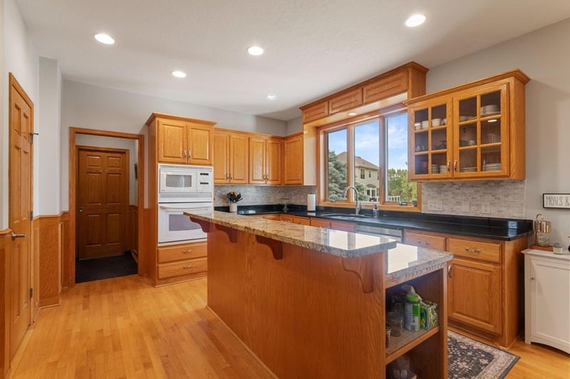 5721 103rd Ave N, Brooklyn Park, MN 55443