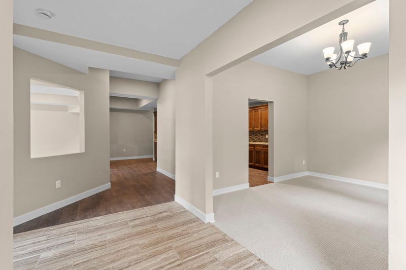 5160 Bald Eagle Ave, White Bear Lake, MN 55110